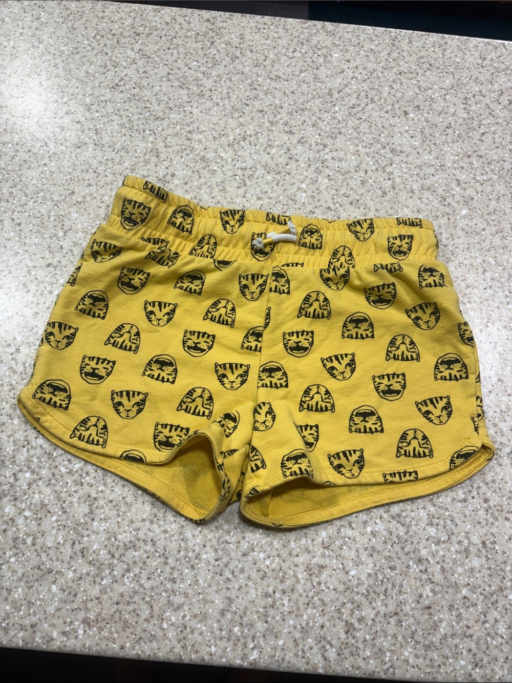 Cat & Jack size large 10/12 yellow tiger shorts